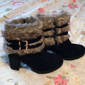 WINTER FUR BOOTS